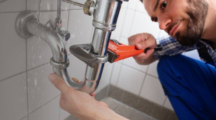 Professional same day plumber in Garden City, TX